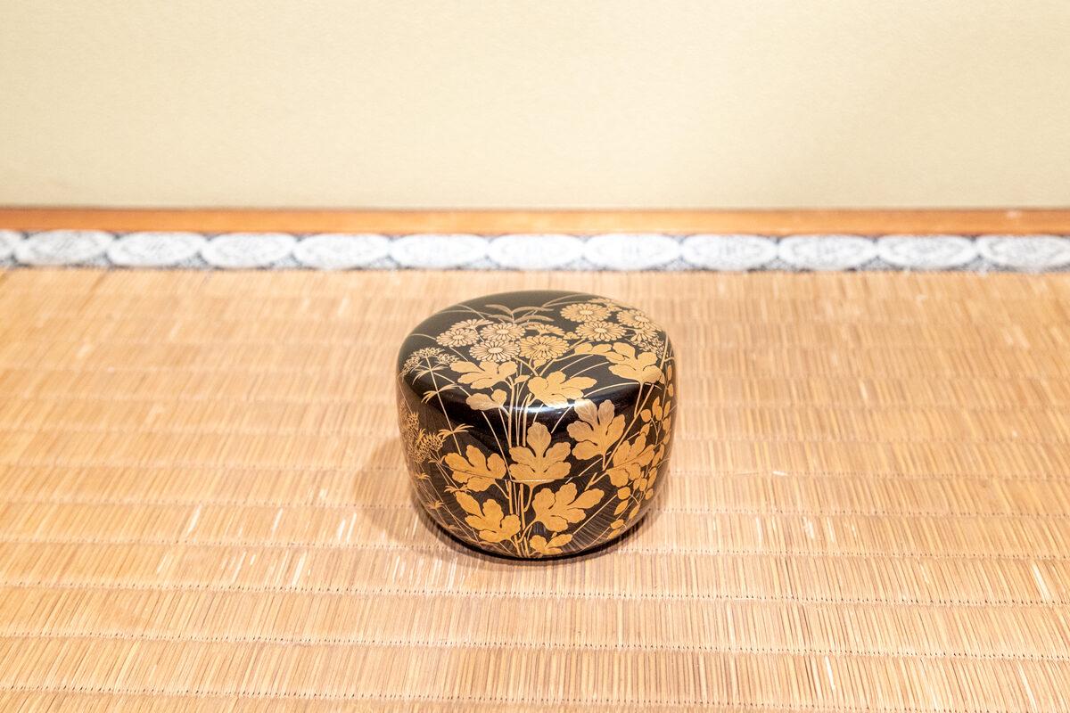 秋草蒔絵棗