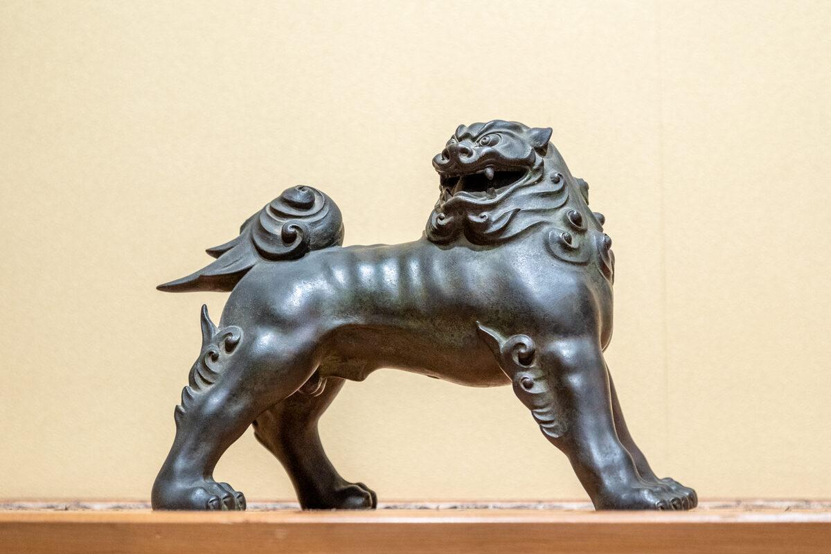 獅子図置物